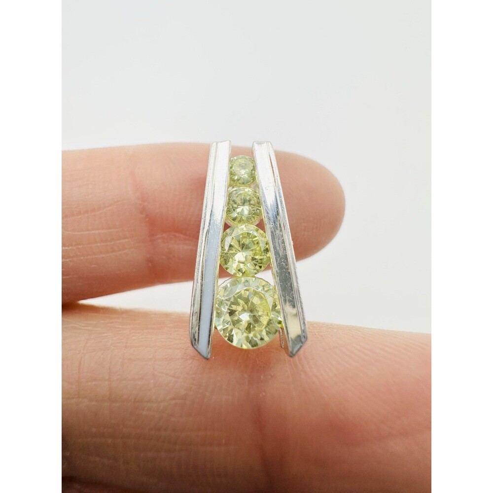 ROSS SIMONS 925 Sterling Silver Graduated Round-Cut C Z Charm Pendant